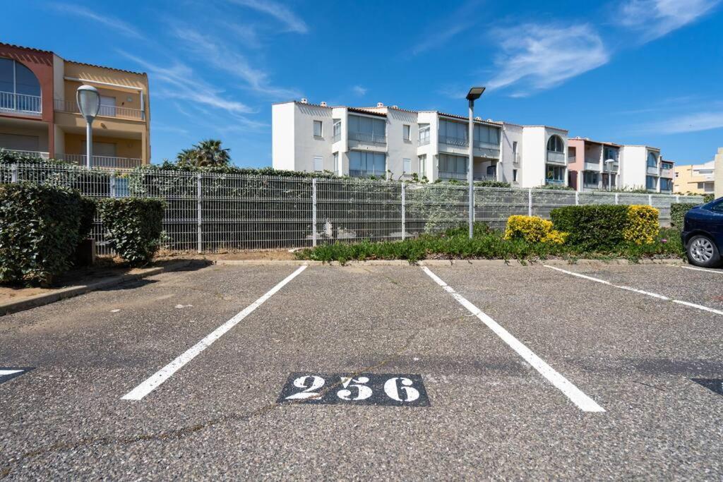 Appartement 5 Personnes Vue Mer Agde Exterior photo